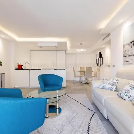 Apartment Blue Bay